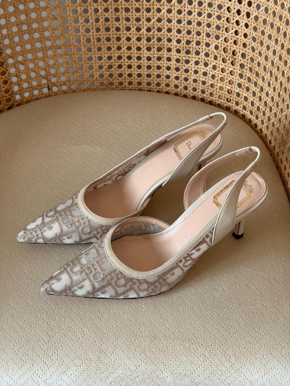 Ladies heels