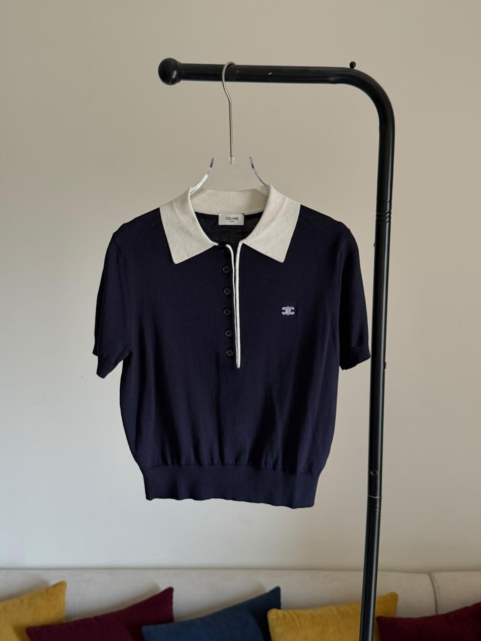 Ladies t-shirts & tops