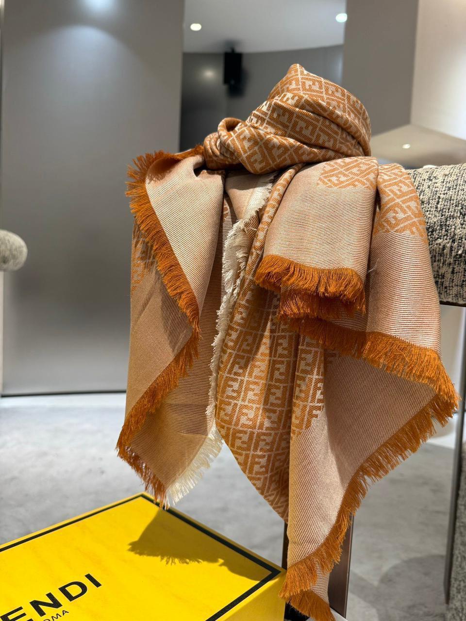 Ladies scarf