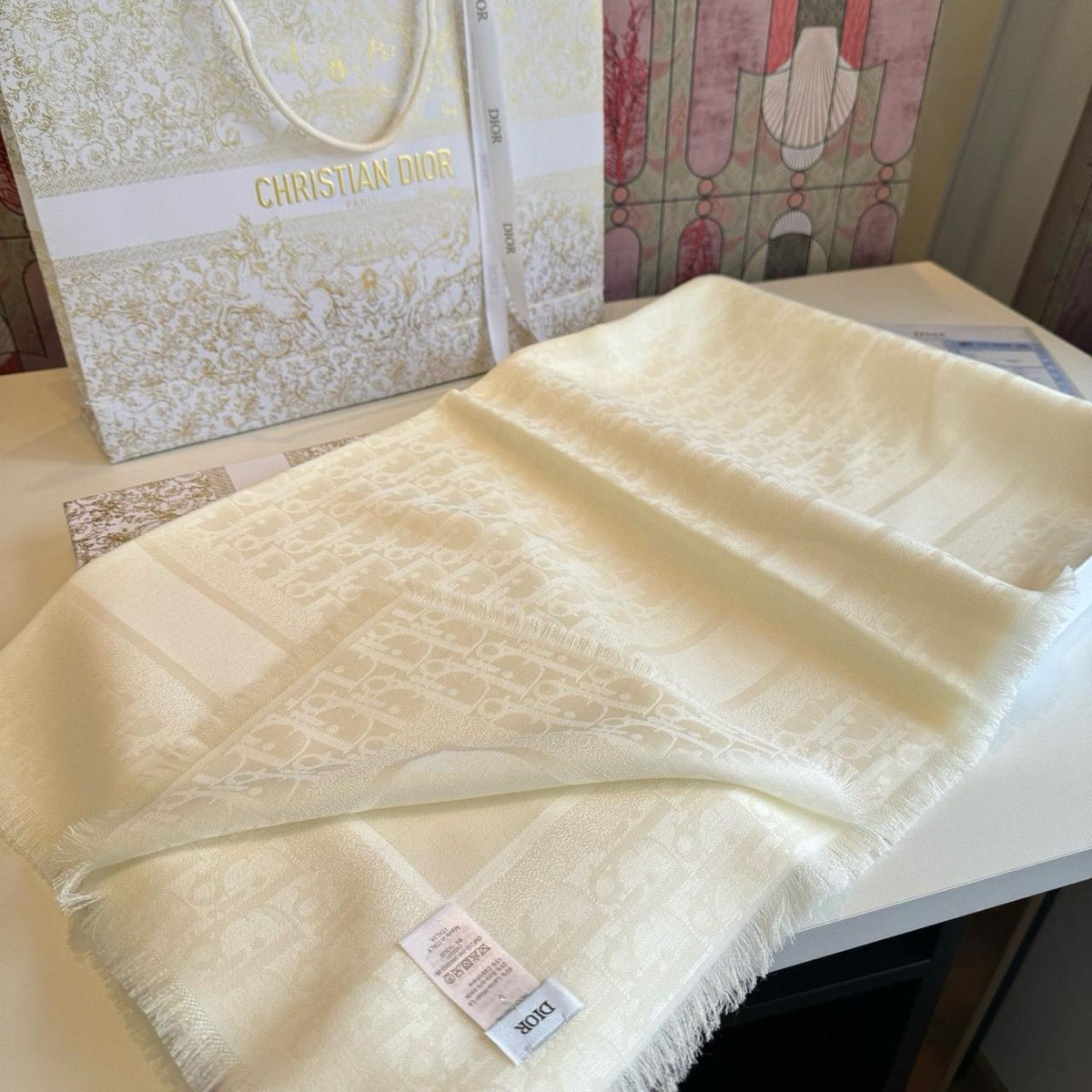 Ladies scarf