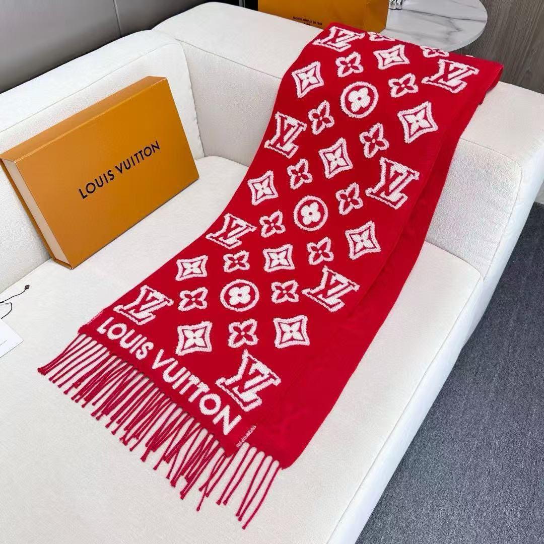 Ladies scarf