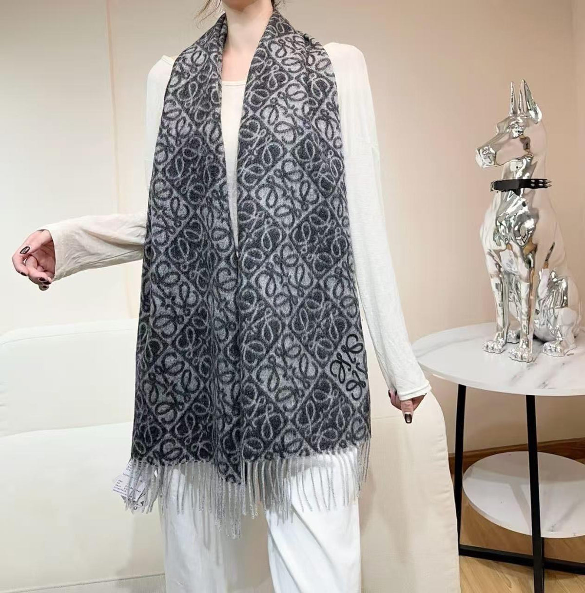 Ladies scarf