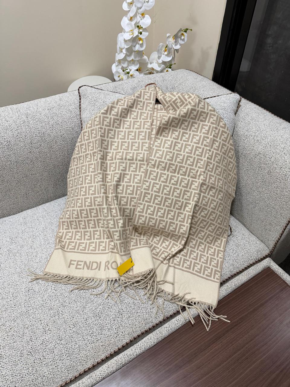 Ladies scarf