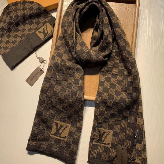 Ladies scarf