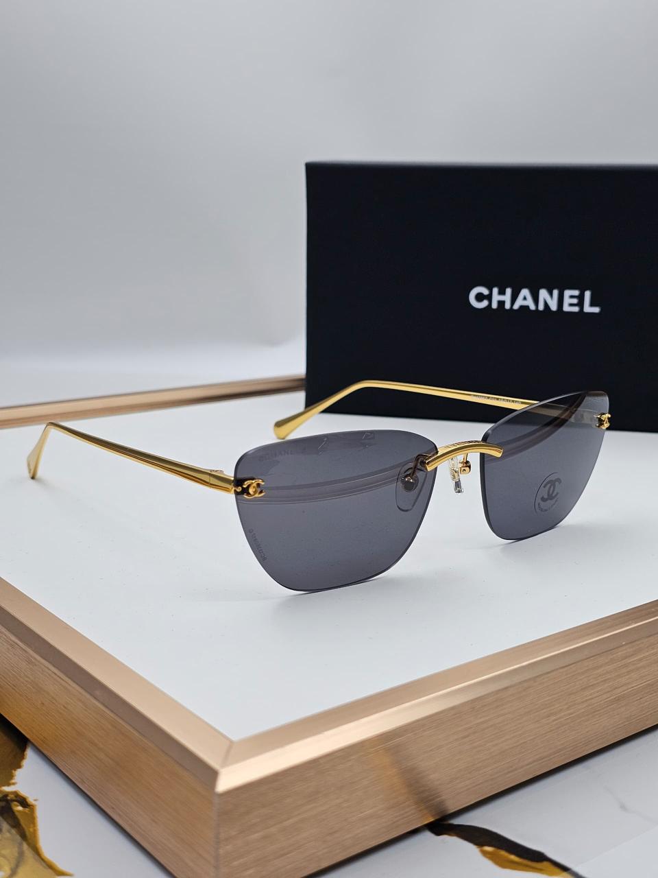Ladies sunglasses