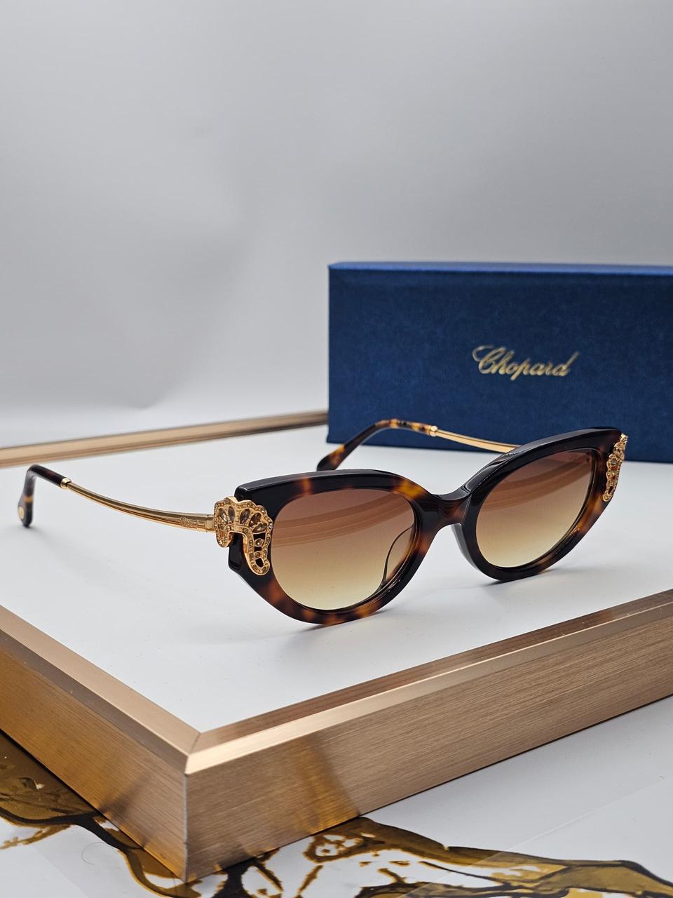 Ladies sunglasses