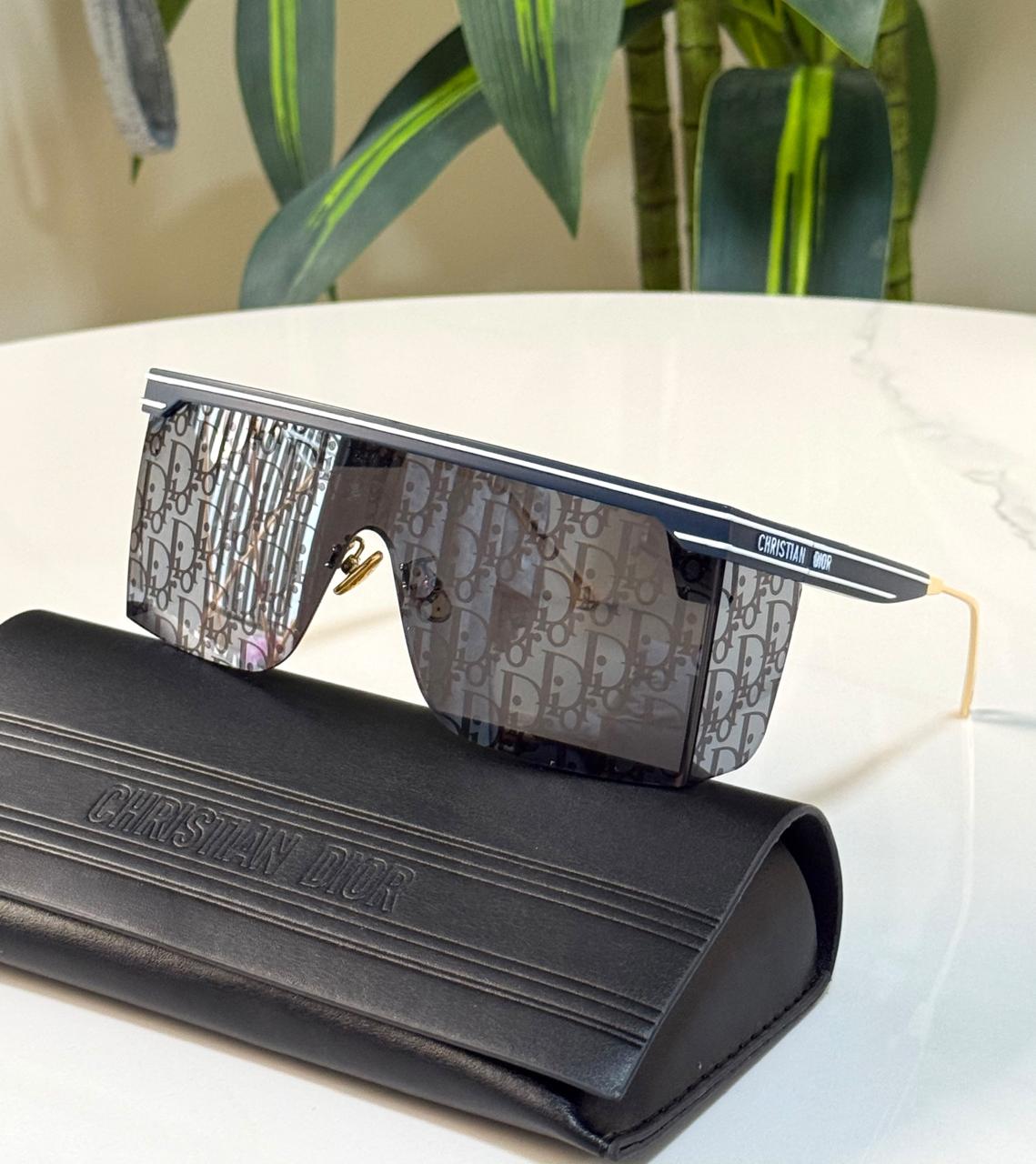 Ladies sunglasses