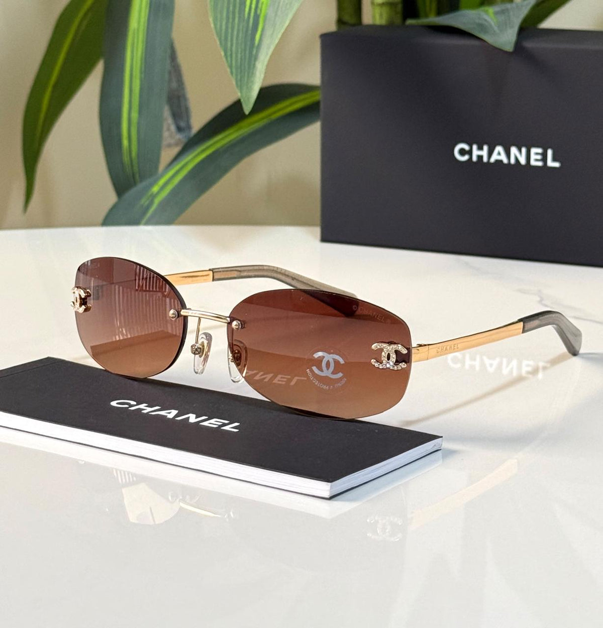 Ladies sunglasses