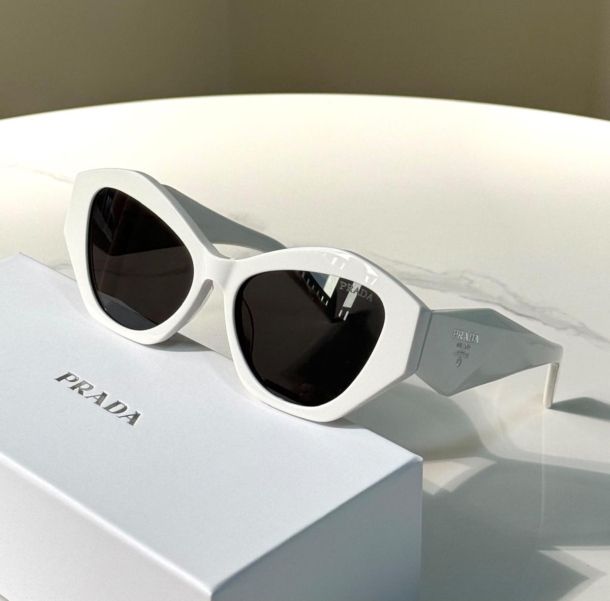 Ladies sunglasses