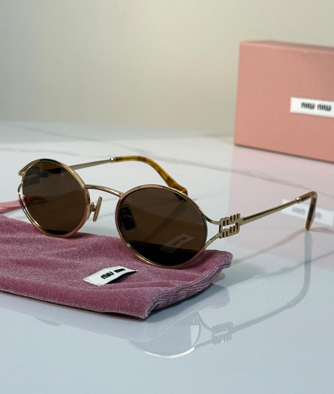 Ladies sunglasses