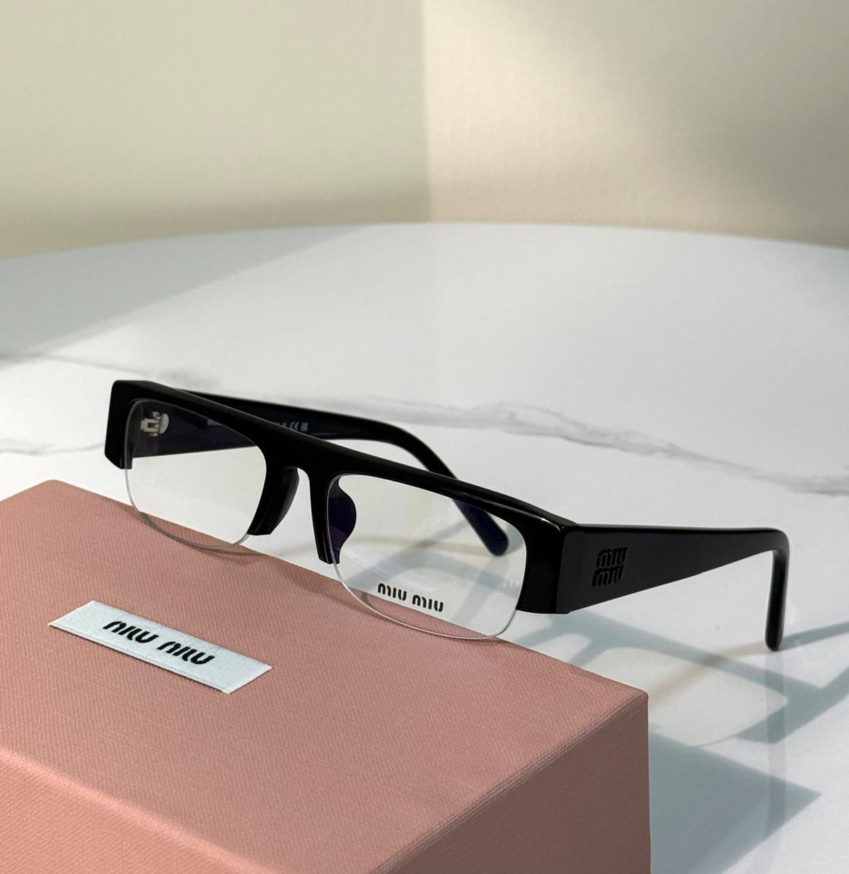 Ladies sunglasses