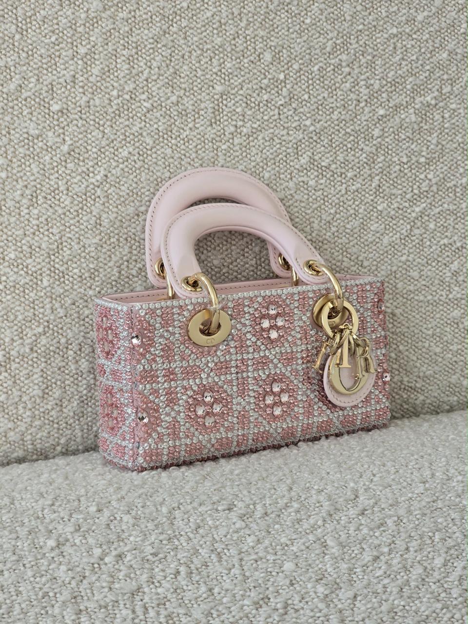 Ladies DI*R bags.