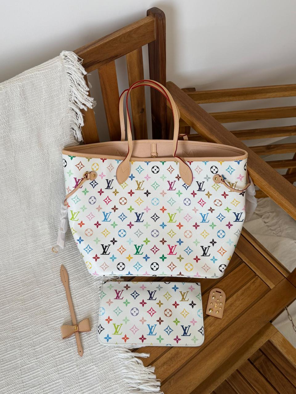 Ladies L*vi. Bags.