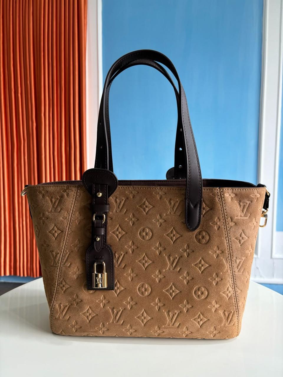 Ladies L*vi. Bags.