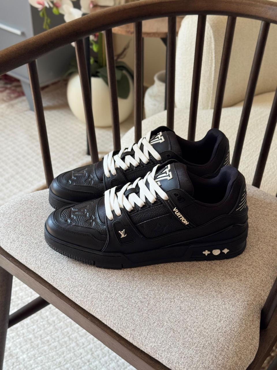 Men shoes