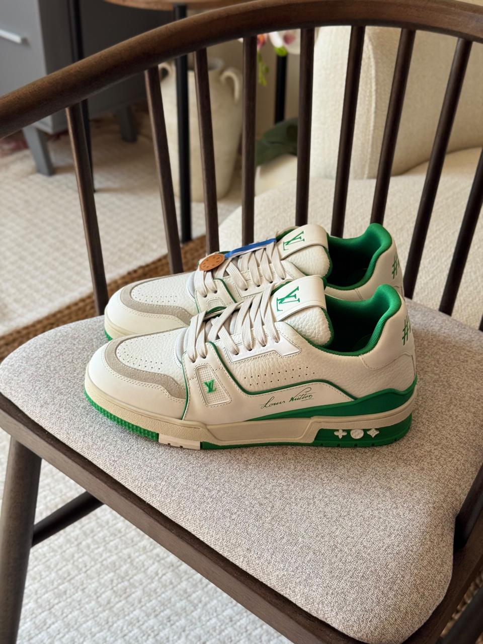 Men shoes