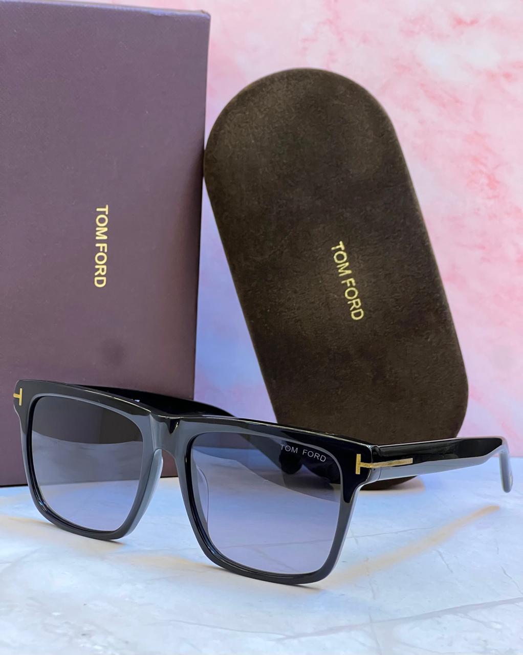 Men sunglasses