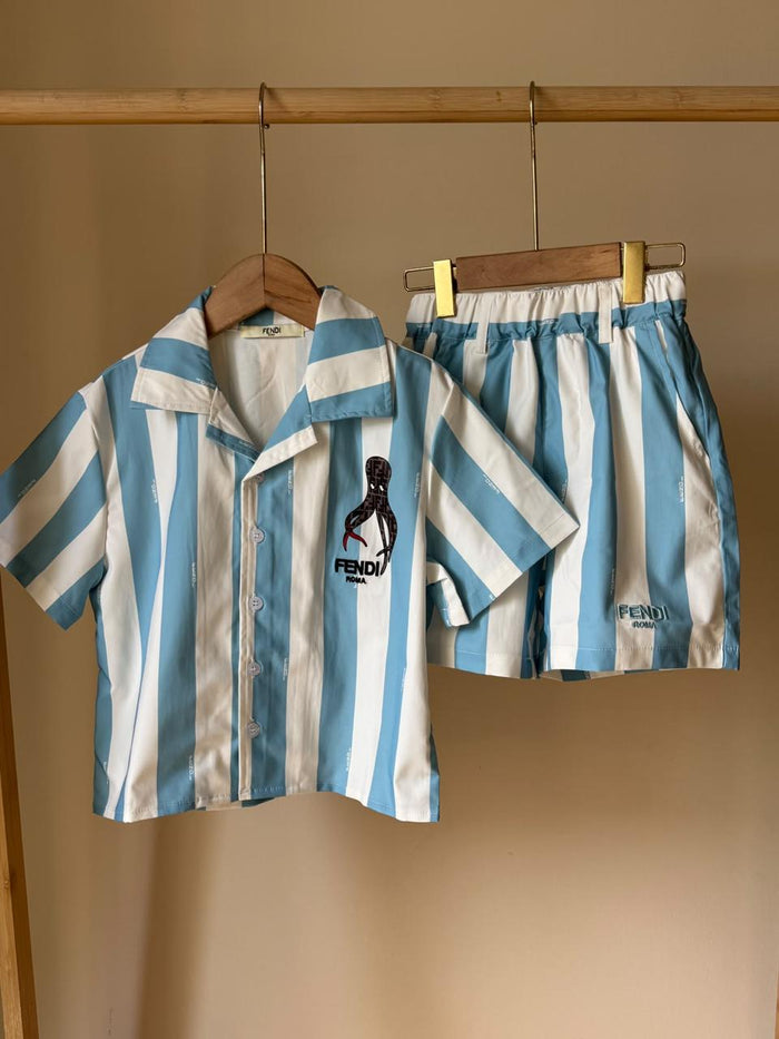 Kids clothes