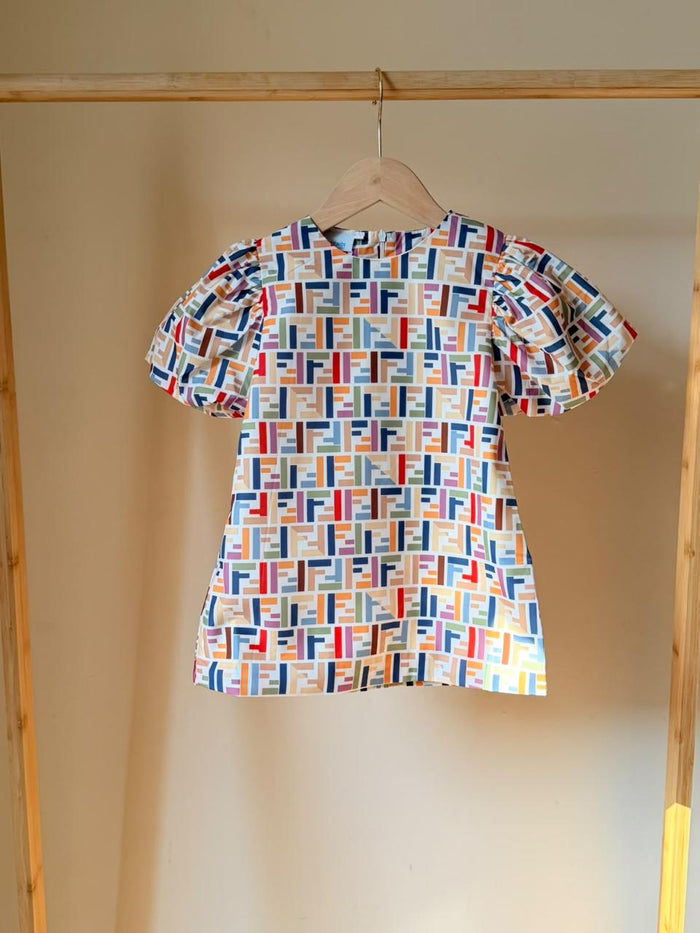Kids clothes