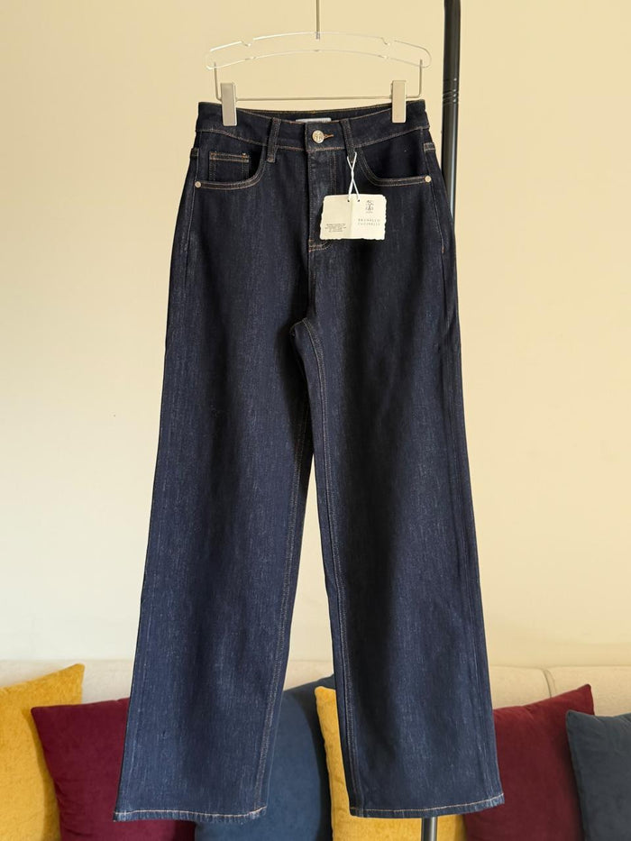 Ladies pants & shorts