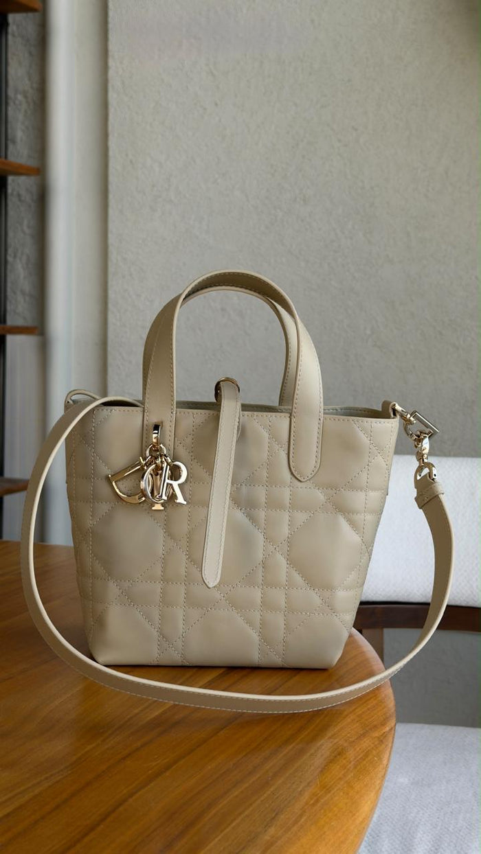 Ladies DI*R bags.