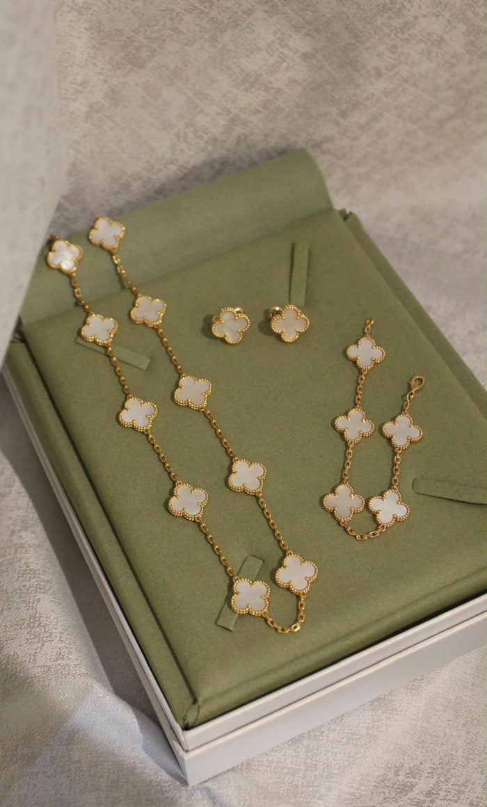 Full set jewelry.