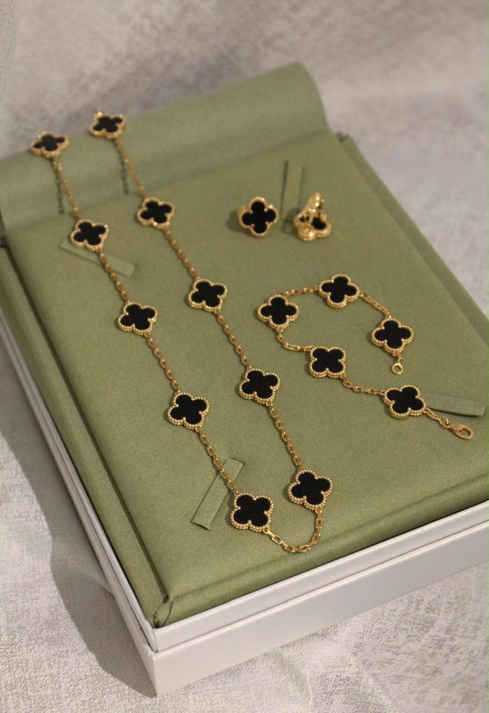 Full set jewelry.