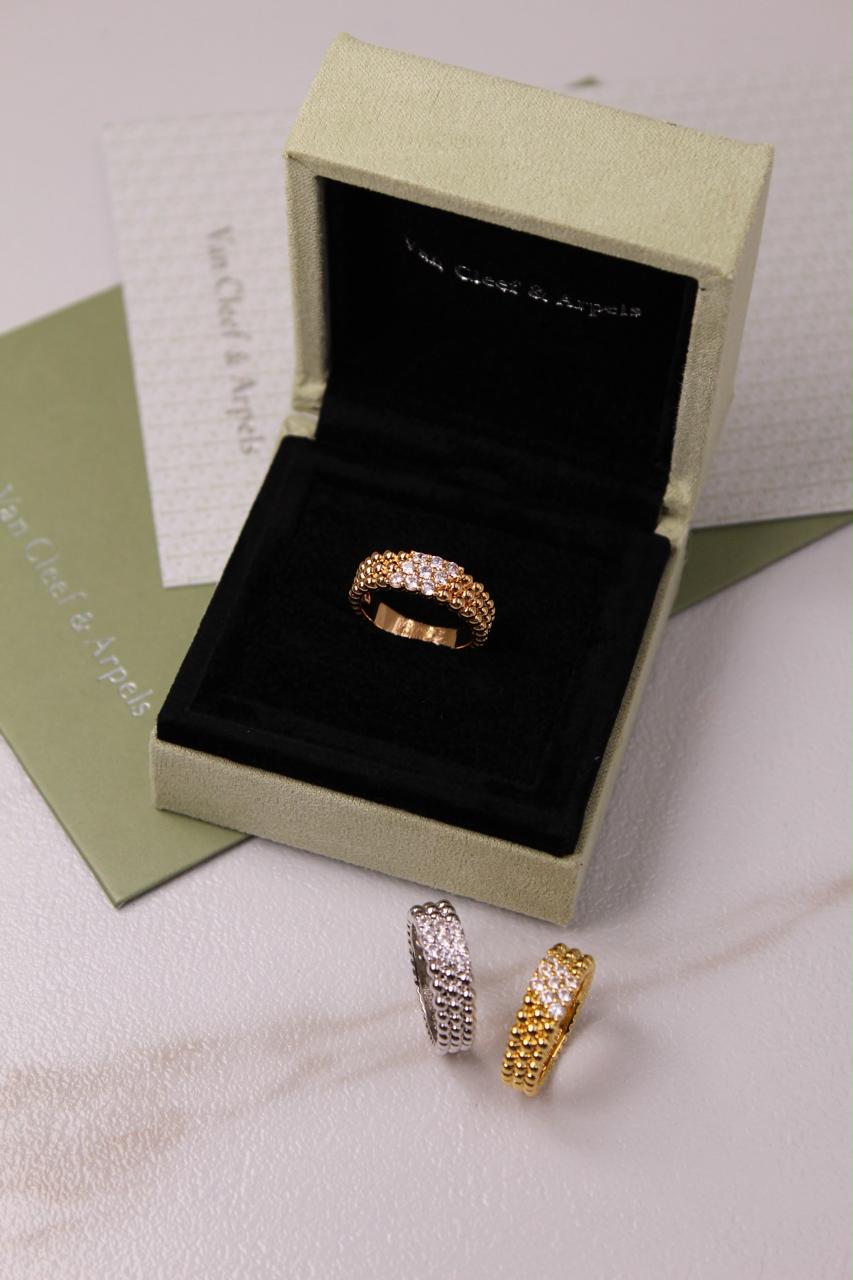 Rings & earrings