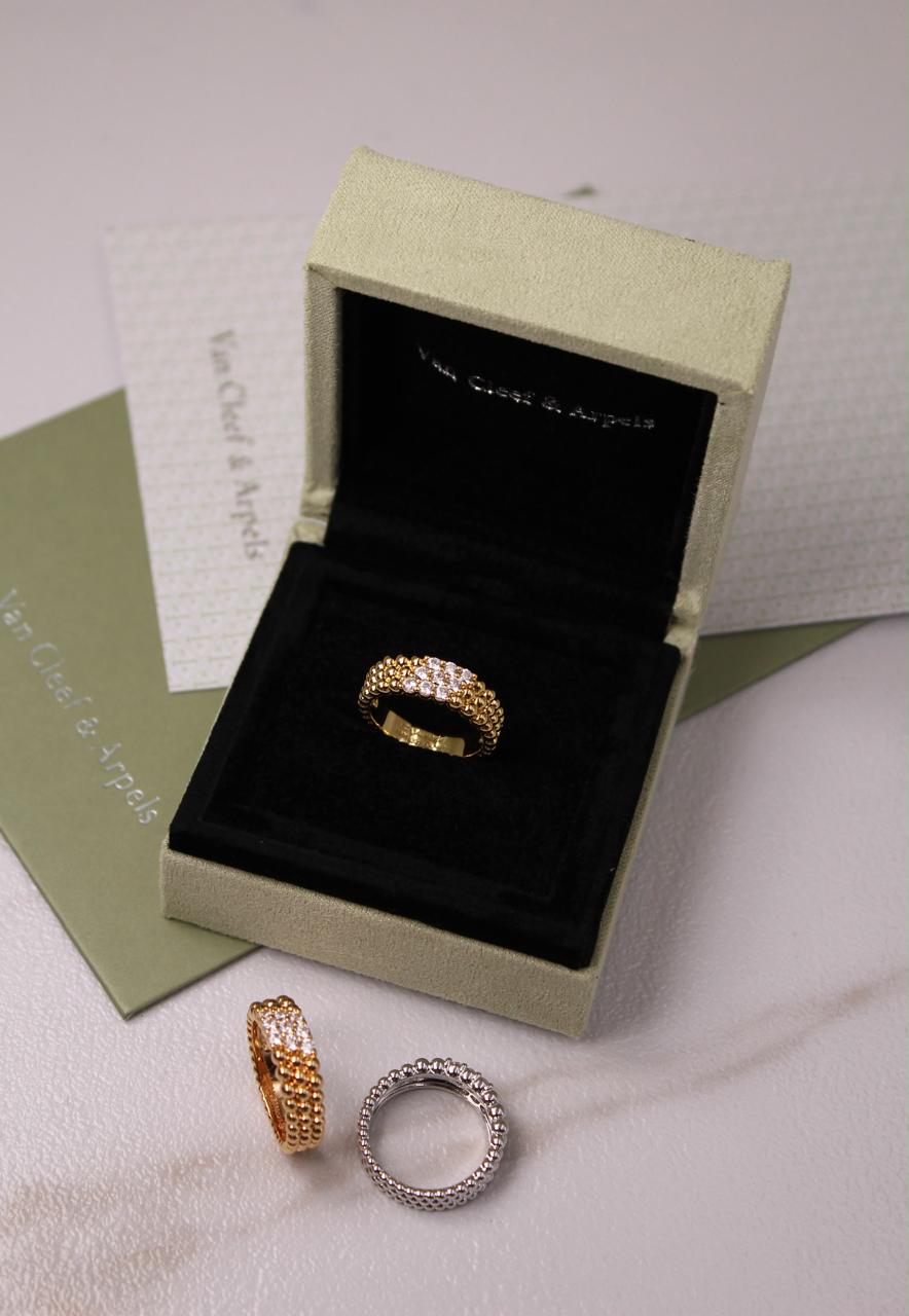 Rings & earrings