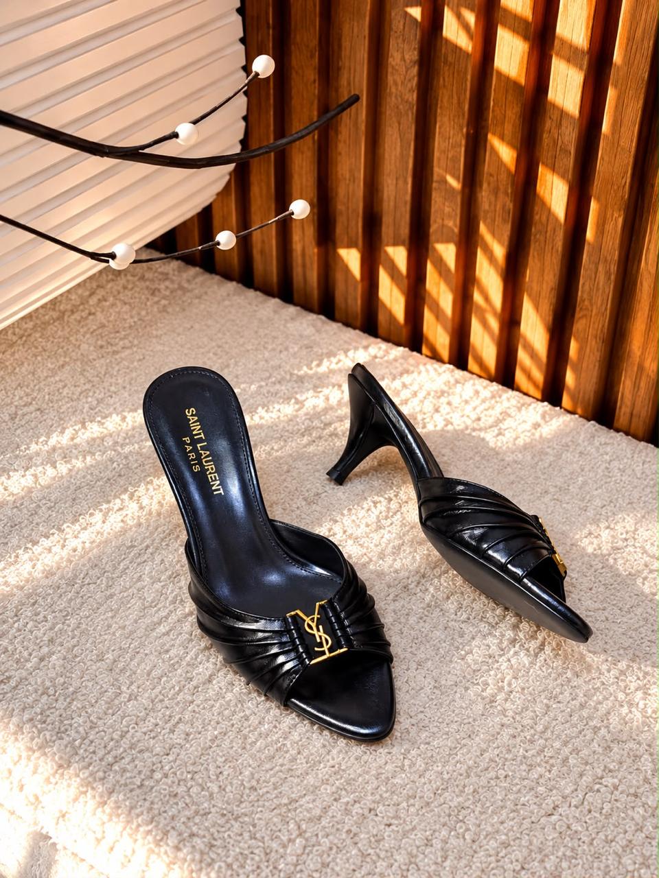 Ladies heels