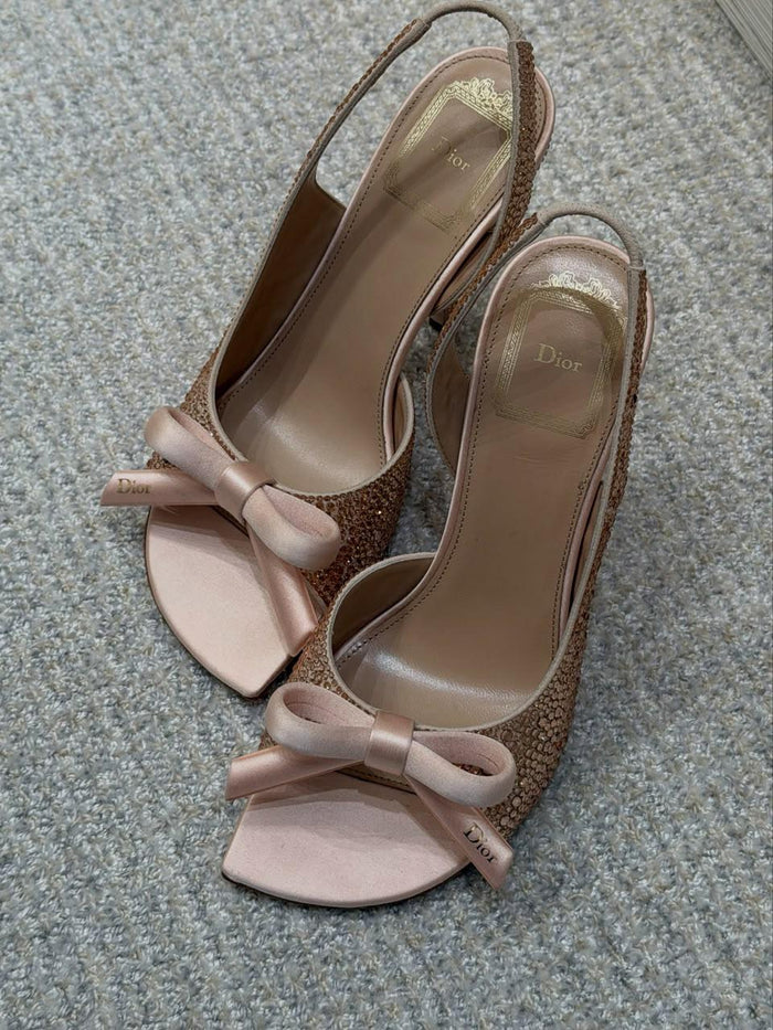 Ladies heels