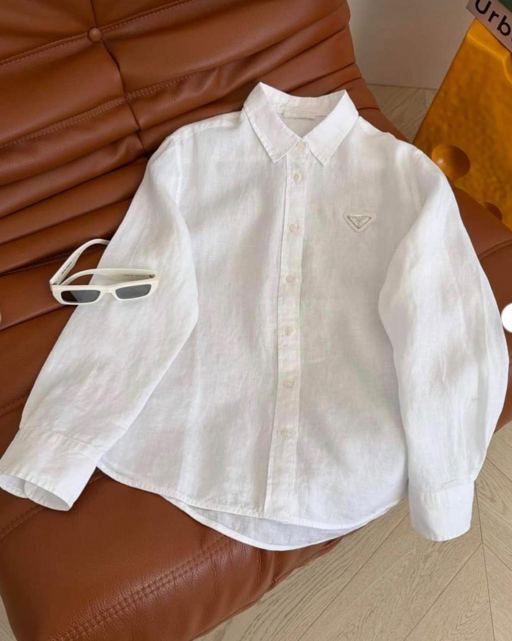 Ladies tops & tshirts