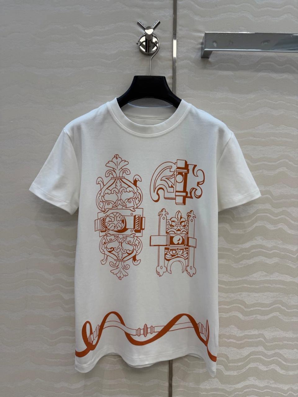 Ladies tops & tshirts