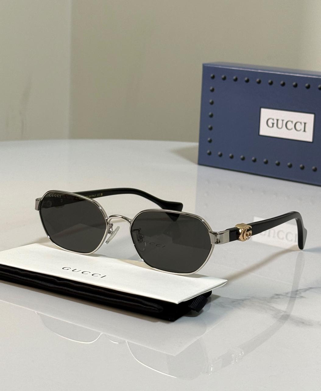 Men sunglasses