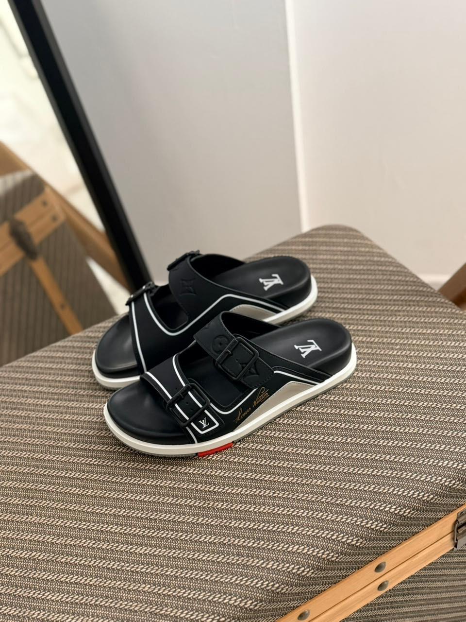 Men slippers