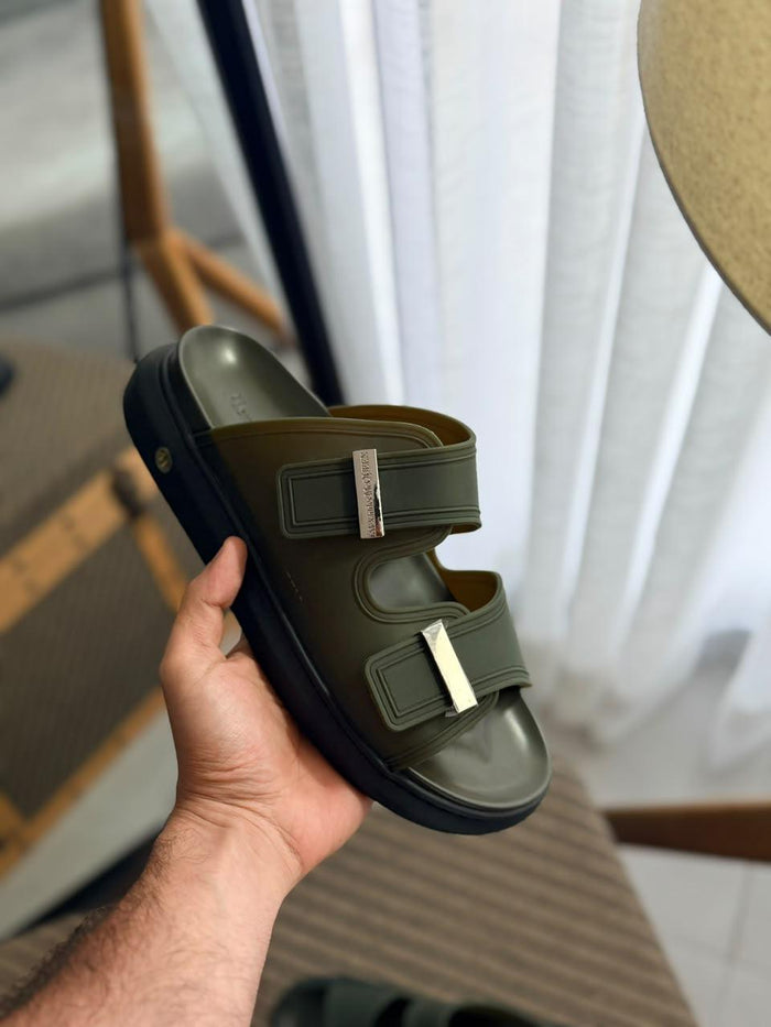 Men slippers