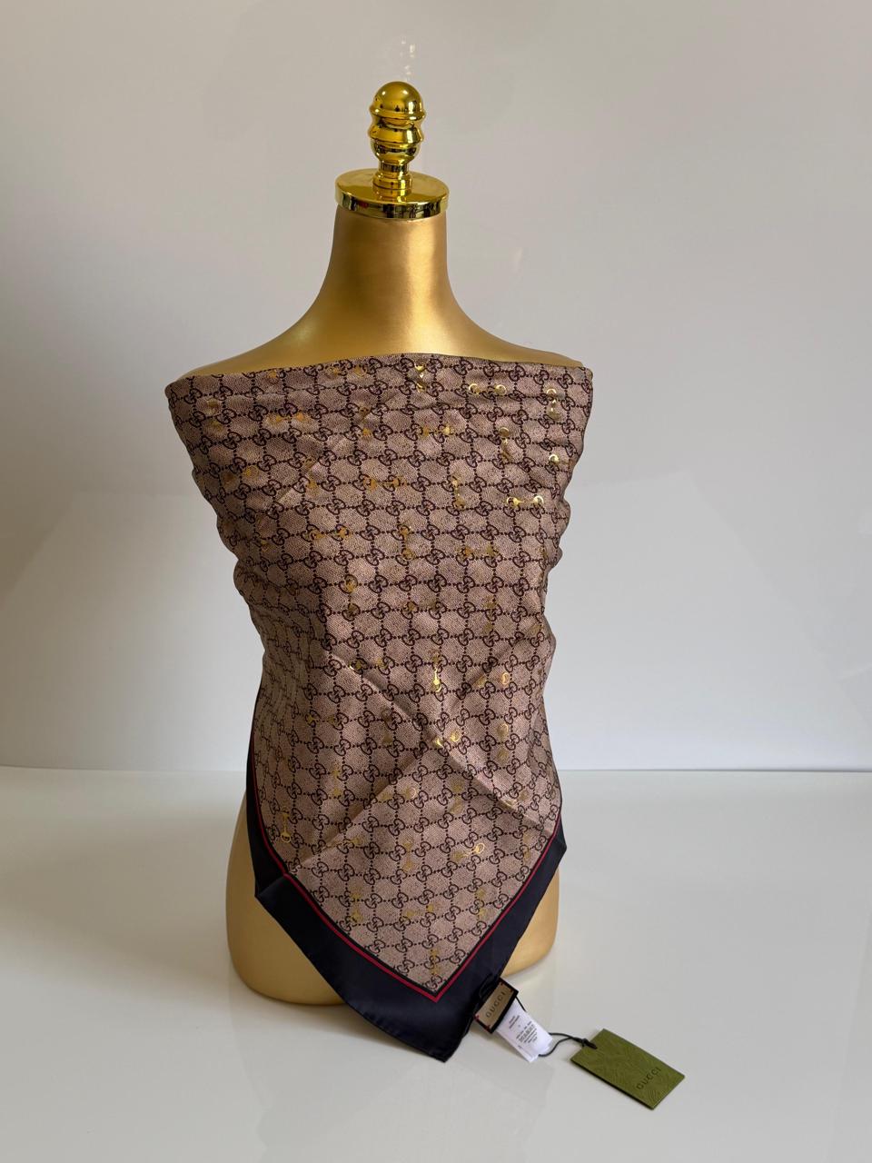 Ladies scarf