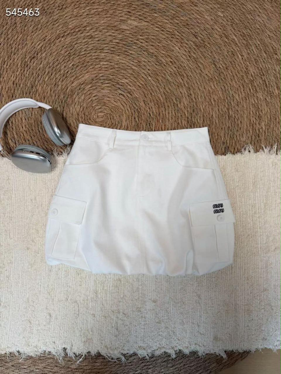 Ladies skirts