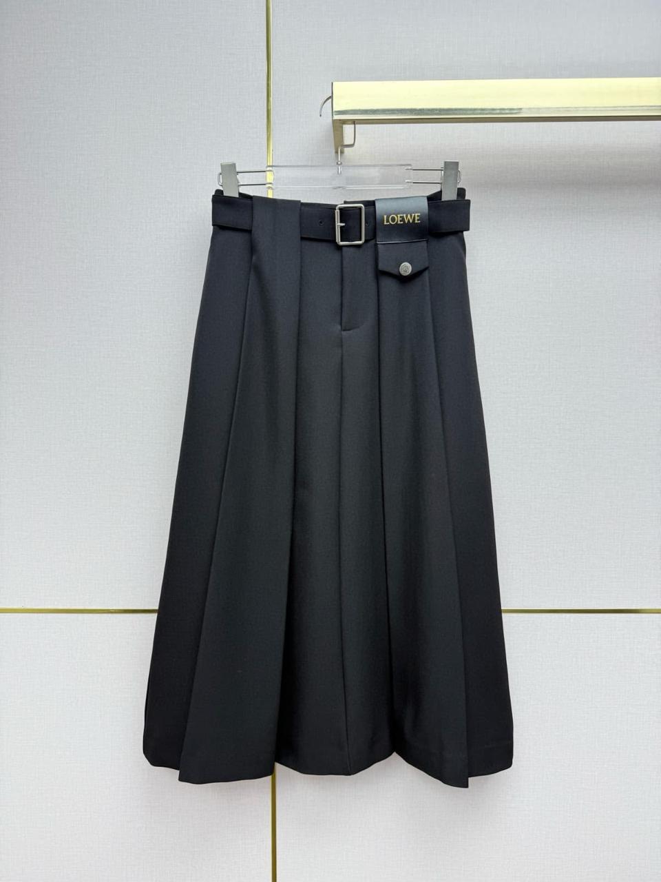 Ladies skirts