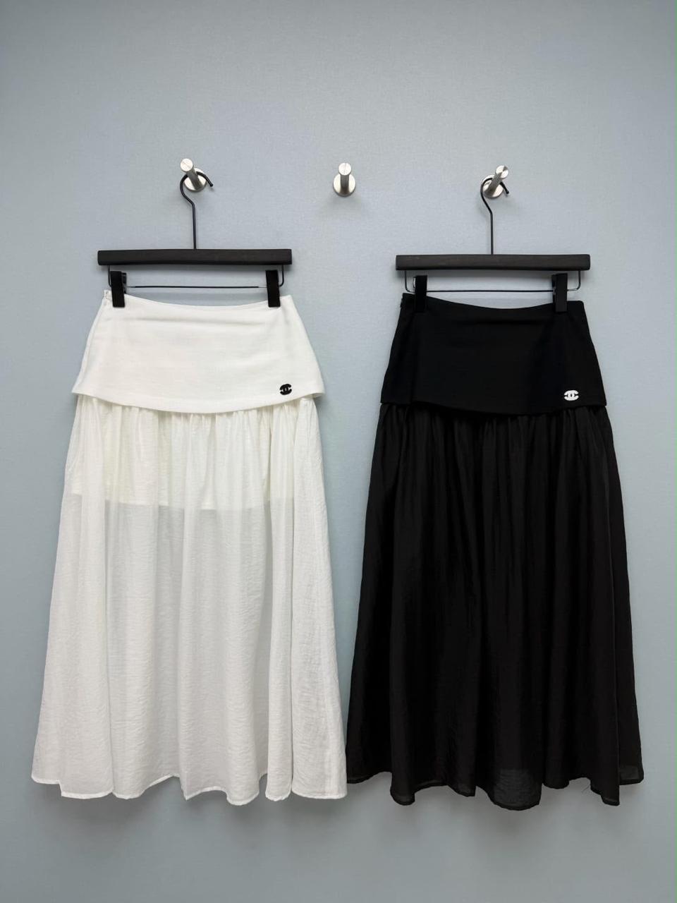 Ladies skirts