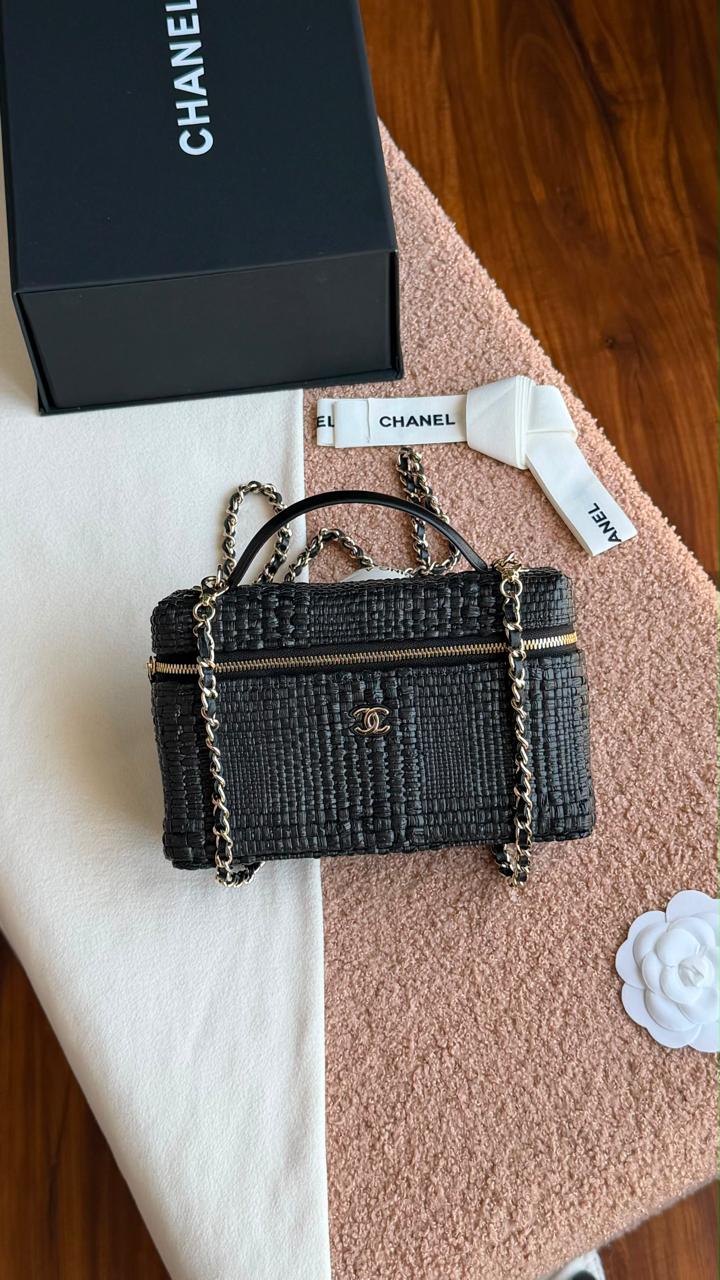Ladies ch’nel 26 bags
