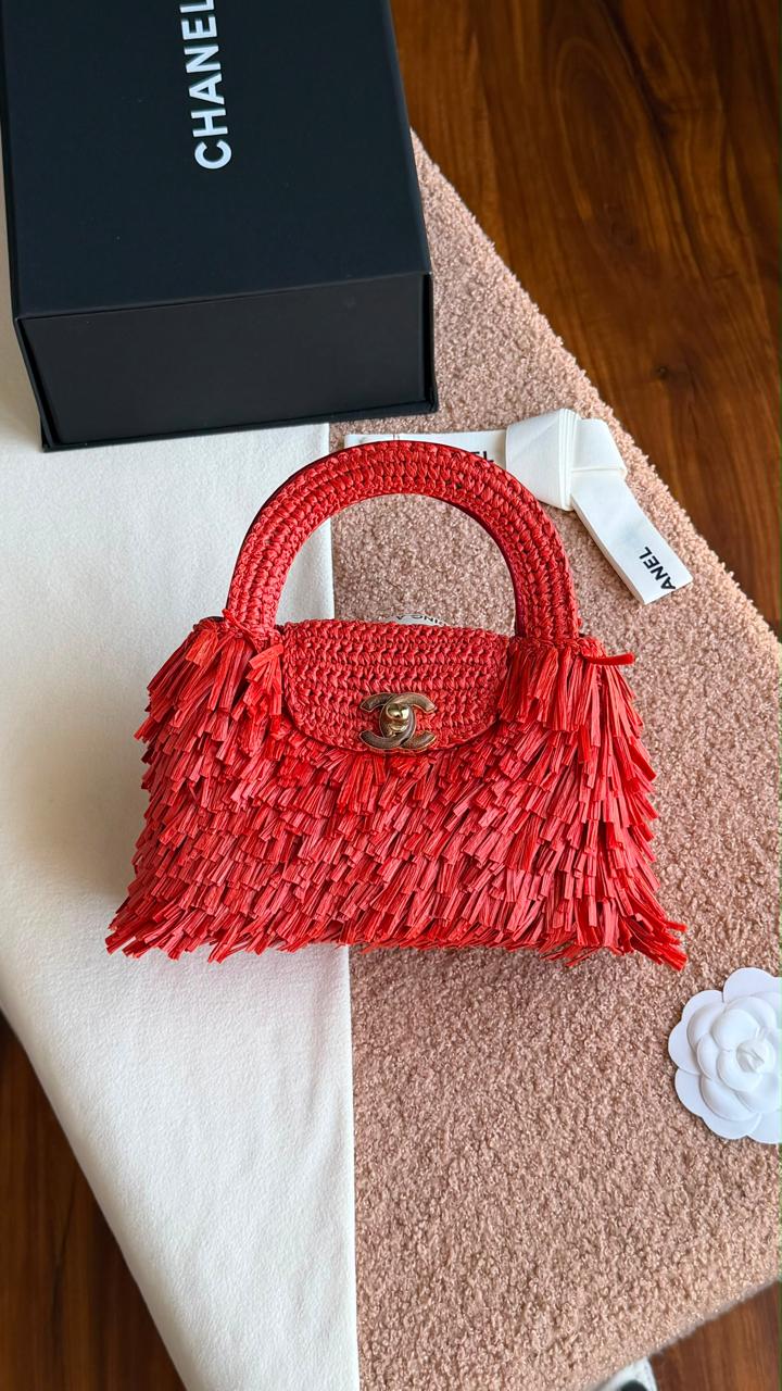 Ladies ch’nel 26 bags
