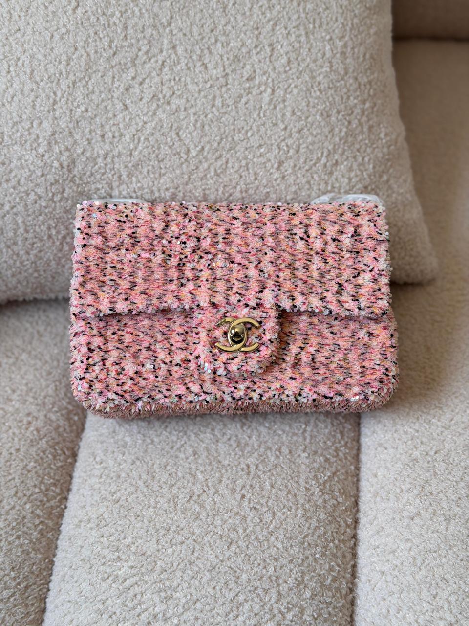 Ladies ch’nel 26 bags