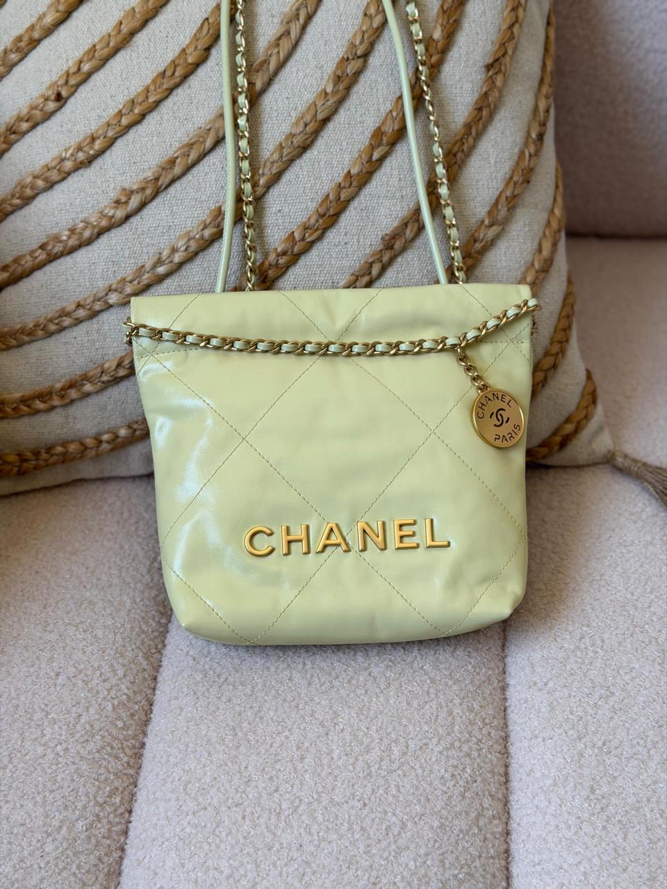 Ladies ch’nel 26 bags