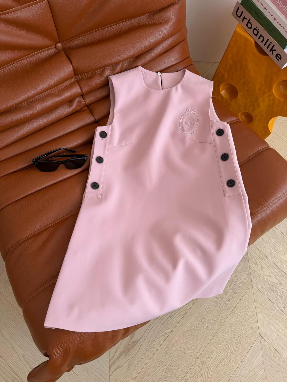 Ladies dresses