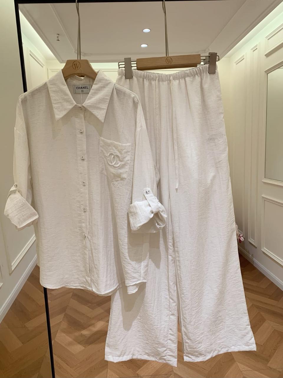 Ladies dresses