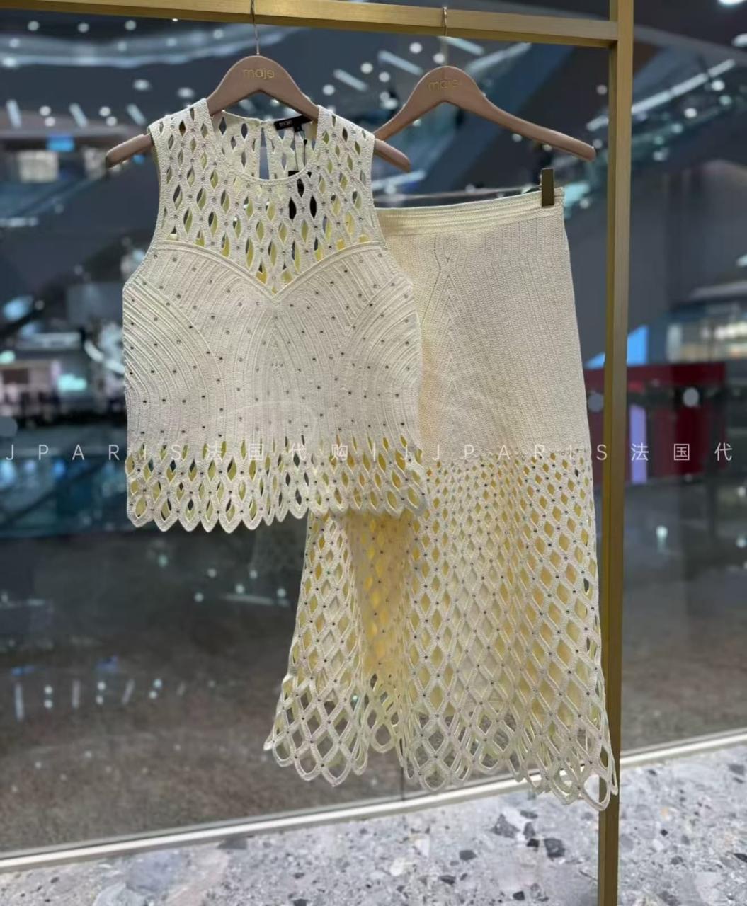 Ladies dresses