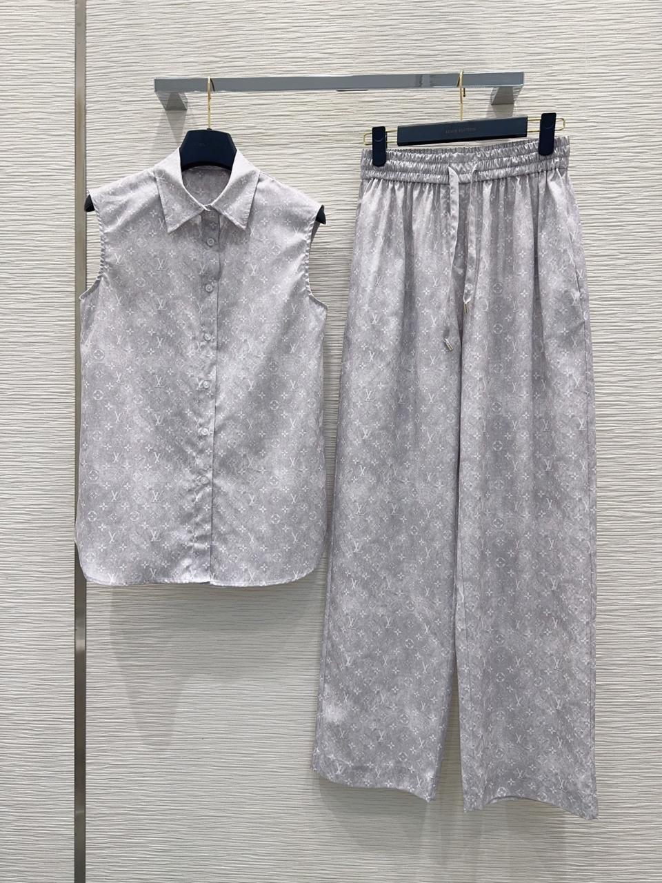 Ladies dresses