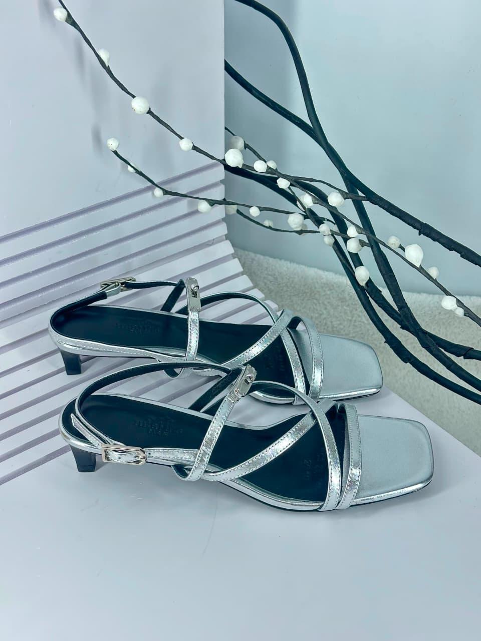 Ladies heels