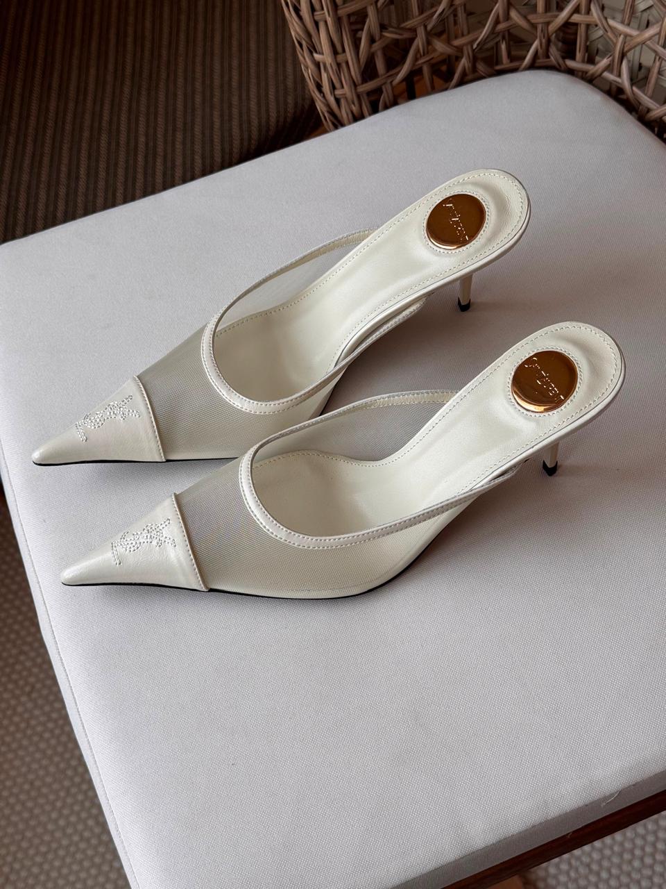 Ladies heels